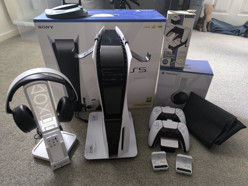 Sony playstation console - 5,